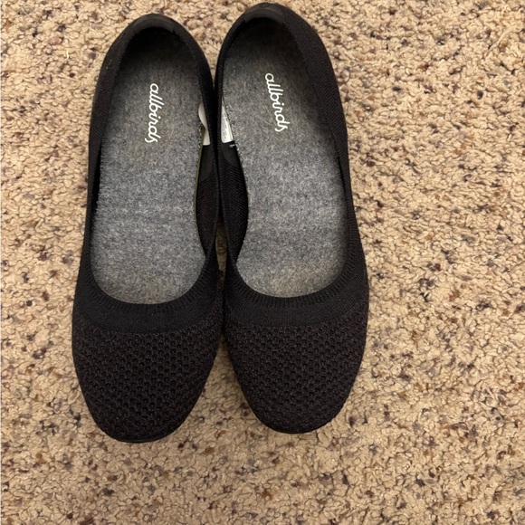 Allbirds Women's Black Flats - Picture 3 of 5
